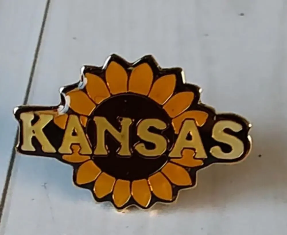 Kansas State Sunflower Pin Souvenir Travel Hat Lapel Collectible